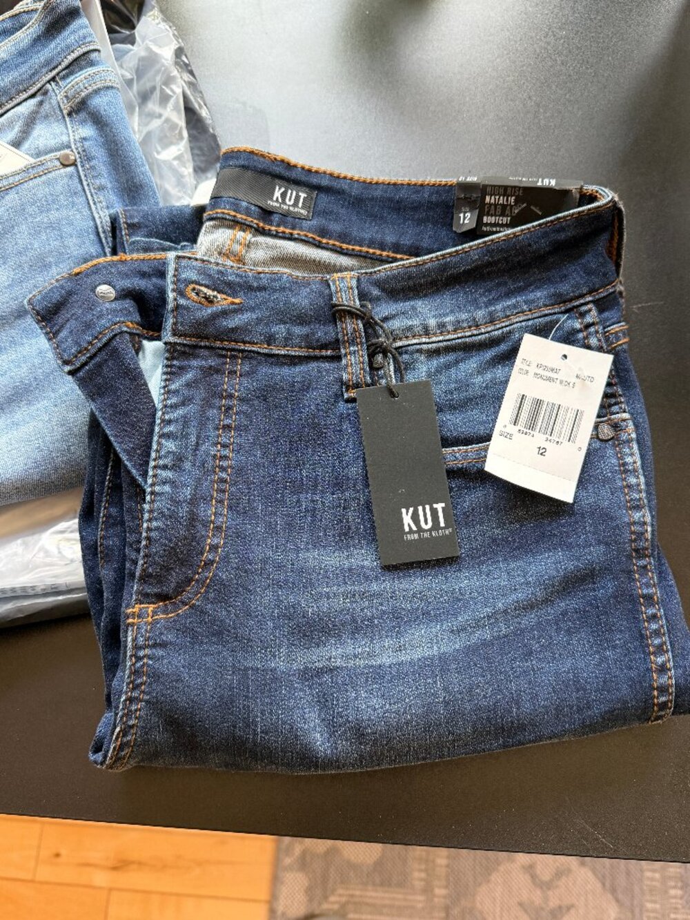 Kut From the Kloth Natalie Bootcut - NEW